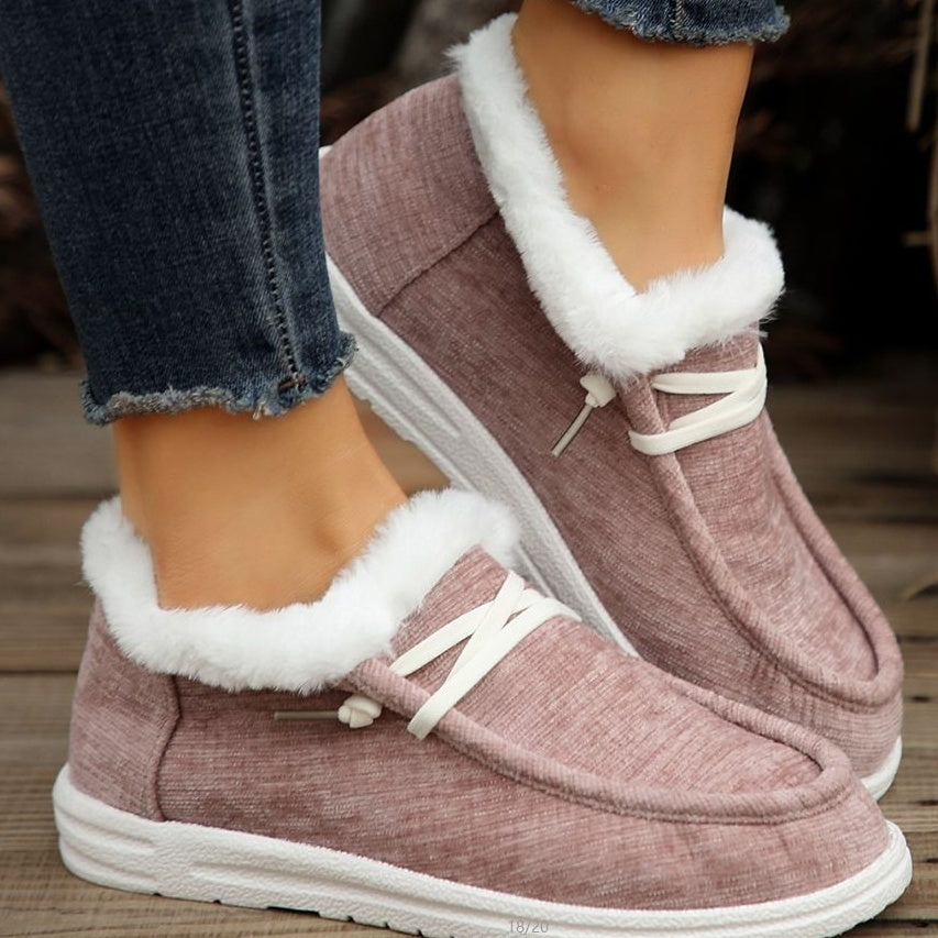 European & American Women's Winter Shoes – Flat Heel, Round Toe, Fleece-lined & Furry Warm Low Cut Slip-On Boots