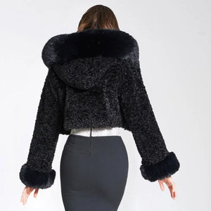 Short Rabbit Fur Collar Woolen Coat – Elegant & Cozy Artificial Fur Outerwear - Clothual